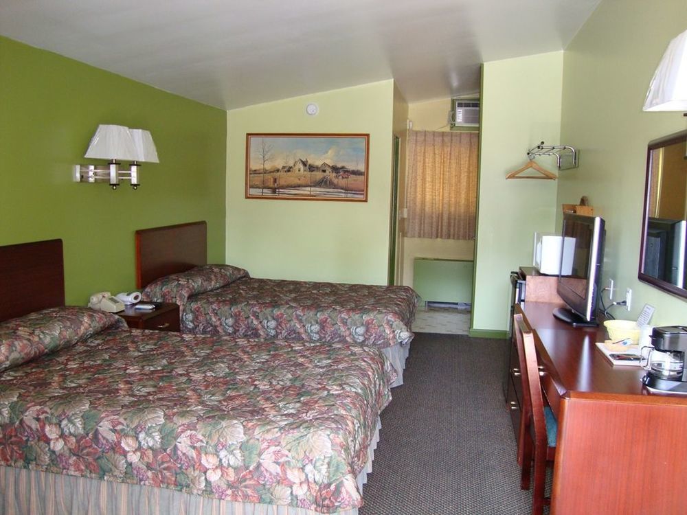 Pinconning Trail Inn Motel Ruang foto